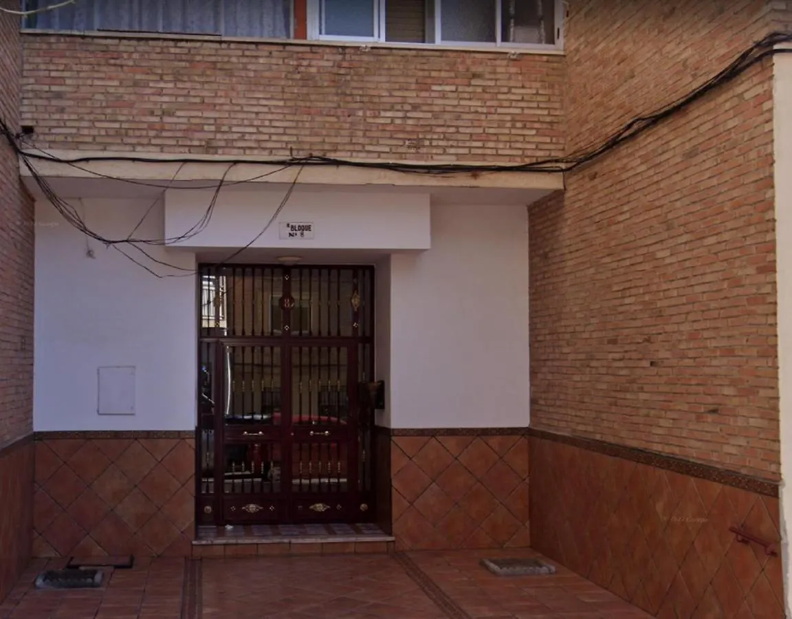 Apartamento 3 Dormitorios Frente A Hospital De Traumatologia Granada Spain